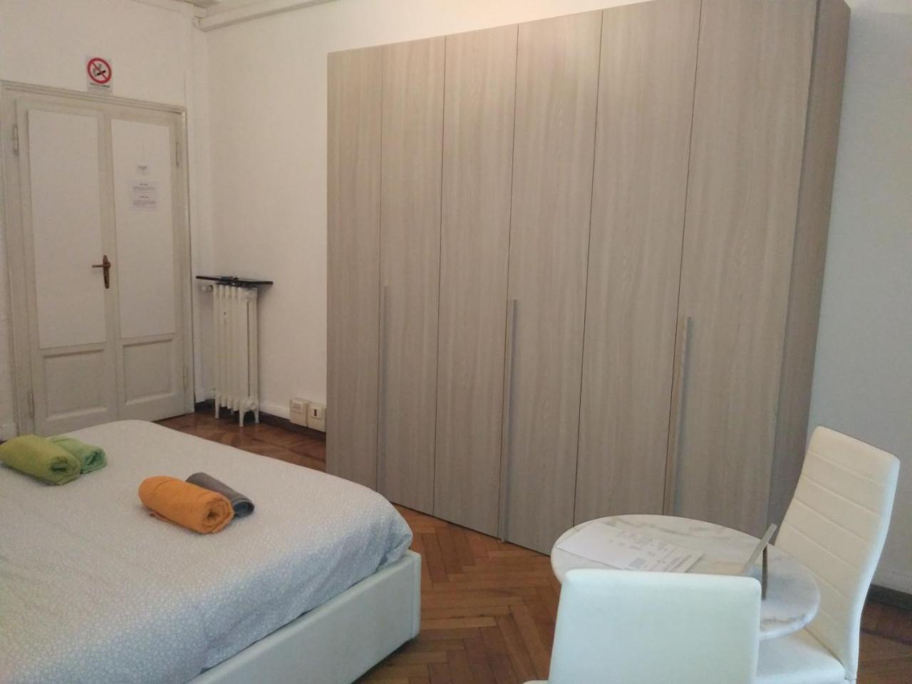 Wbh Buenos Aires Hotel Милано Екстериор снимка