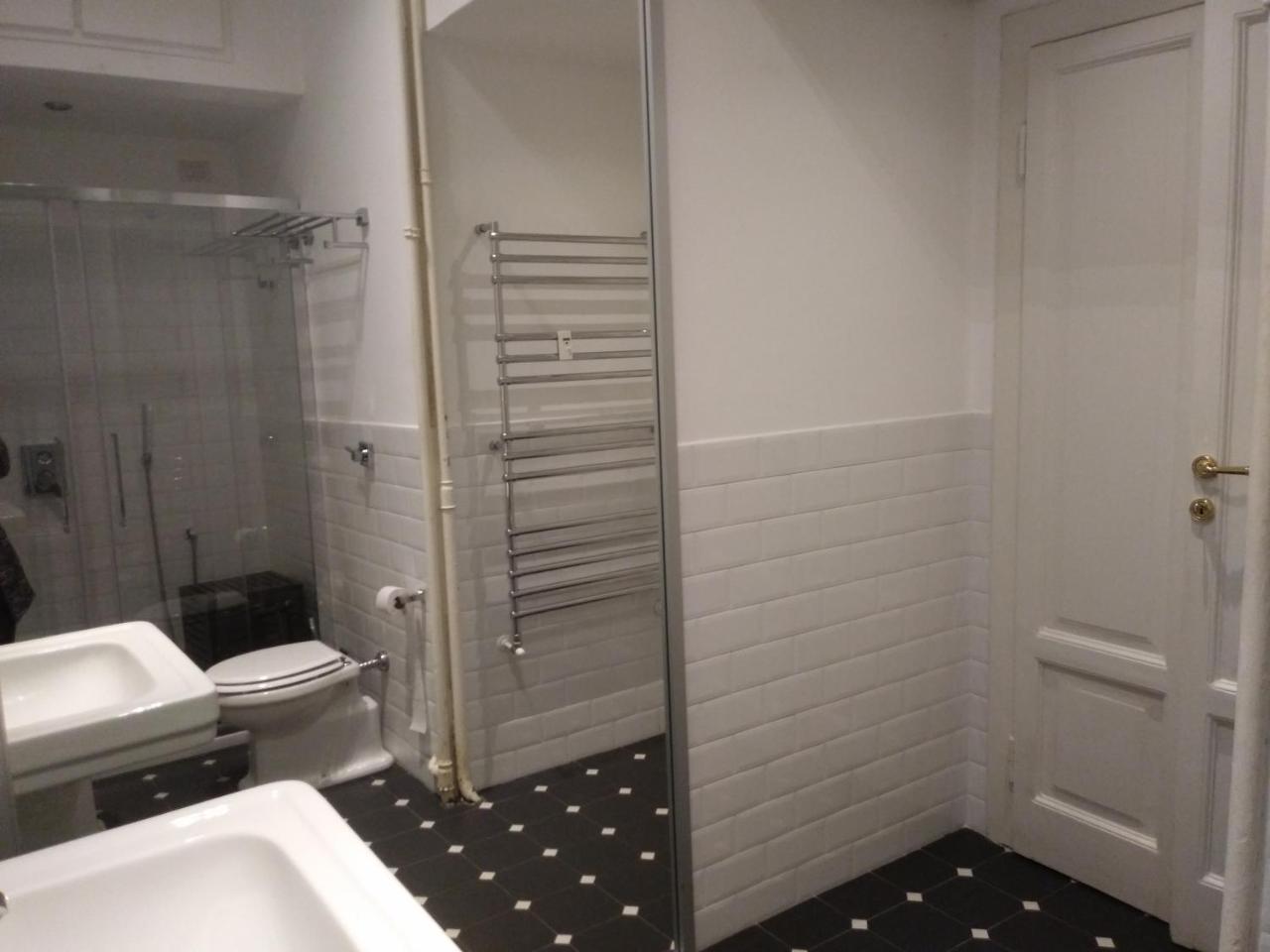 Wbh Buenos Aires Hotel Милано Екстериор снимка