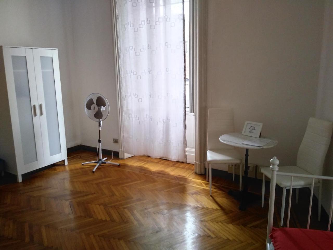 Wbh Buenos Aires Hotel Милано Екстериор снимка