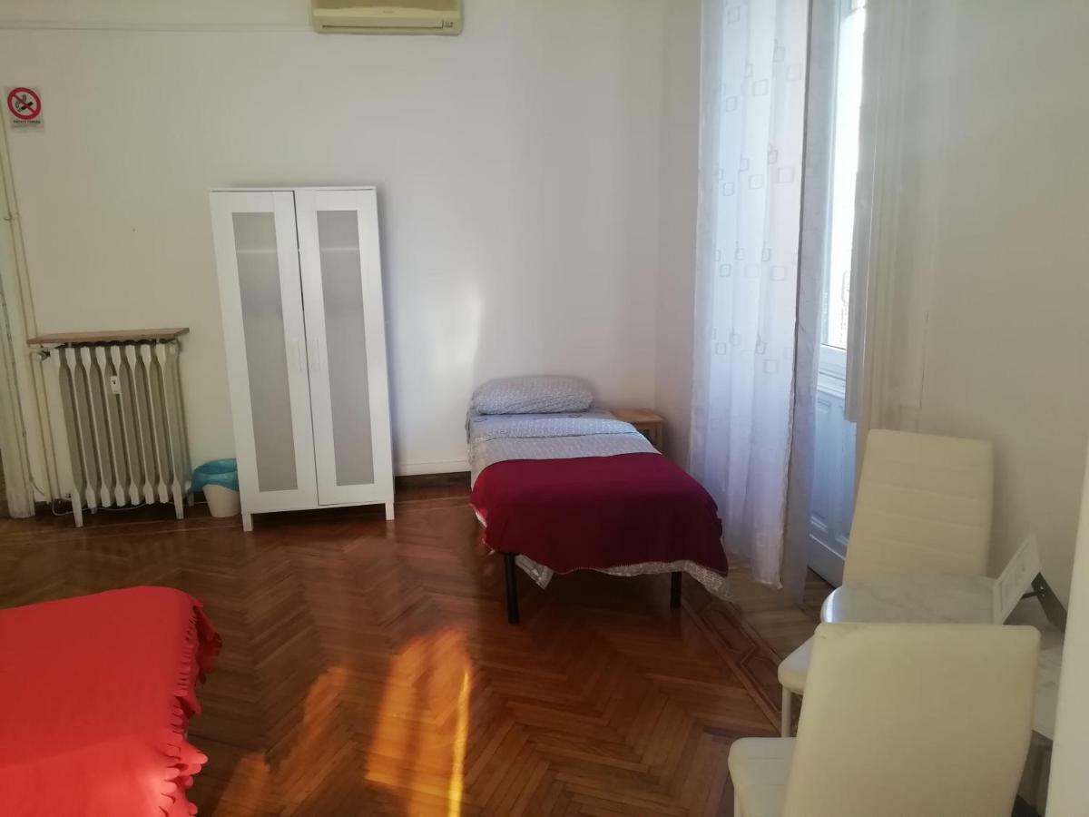 Wbh Buenos Aires Hotel Милано Екстериор снимка