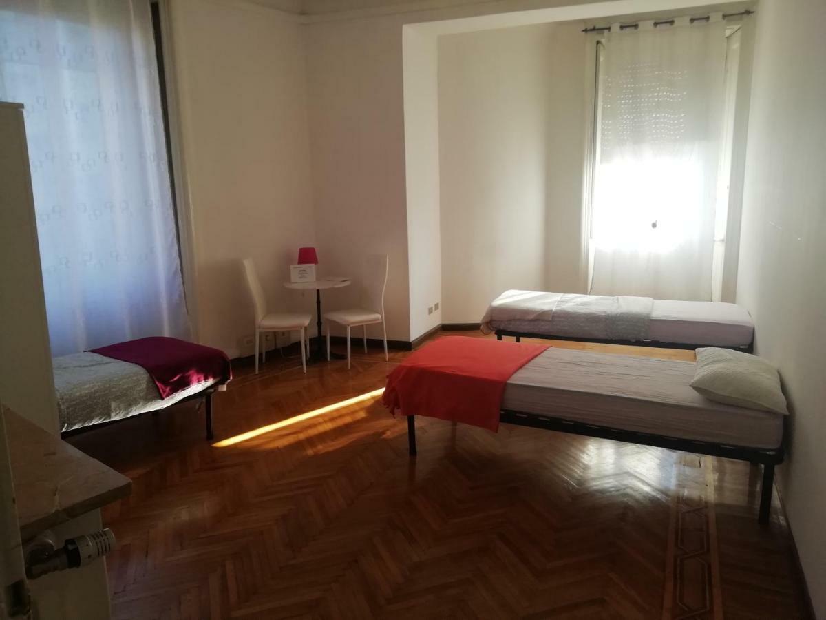 Wbh Buenos Aires Hotel Милано Екстериор снимка